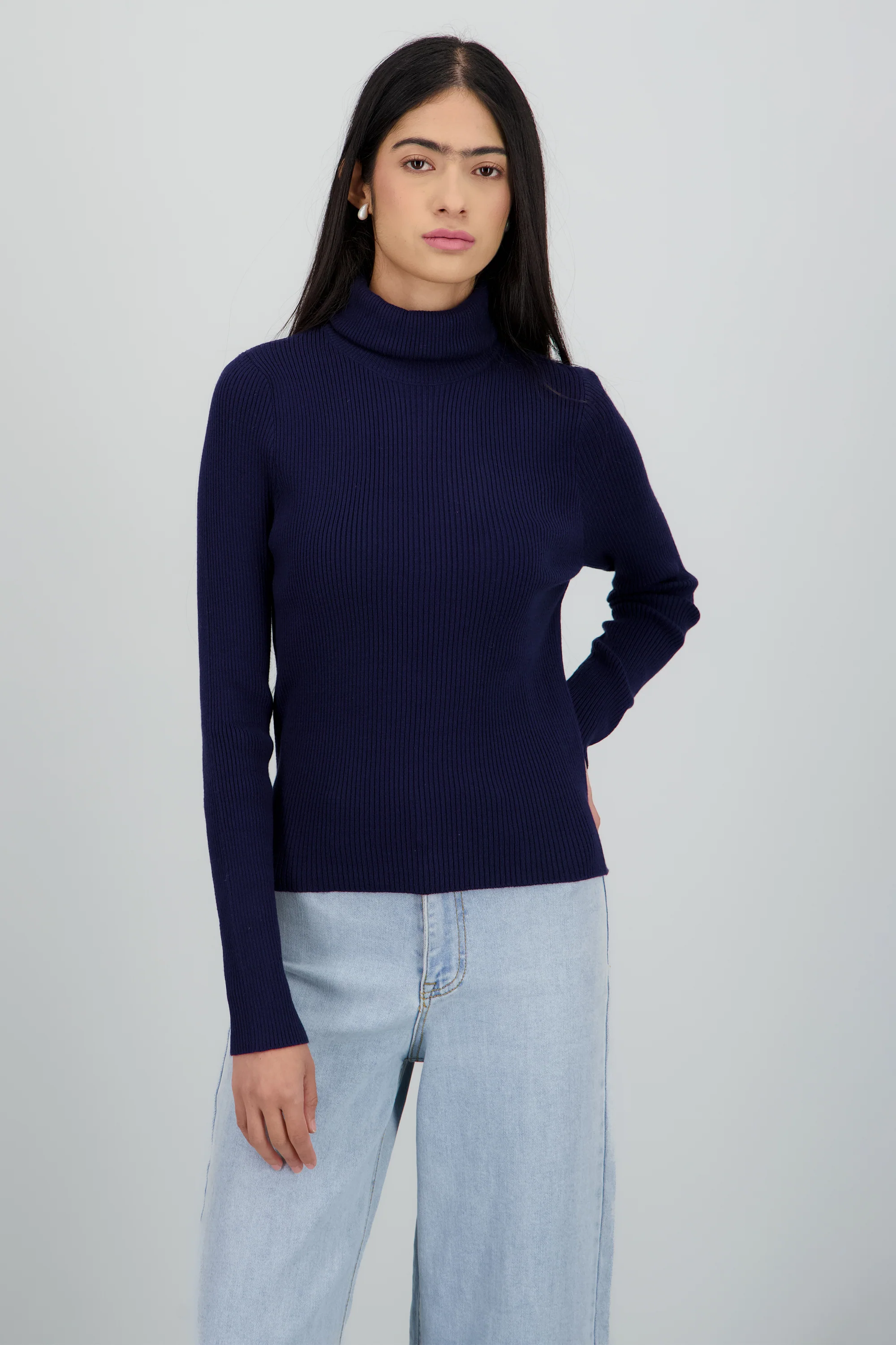 Sueter acanalado con cuello alto - Image 2