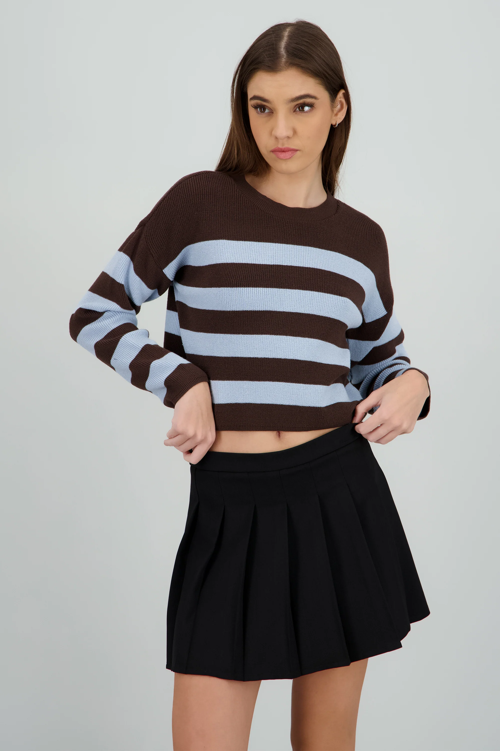 Sueter cuello redondo rayas