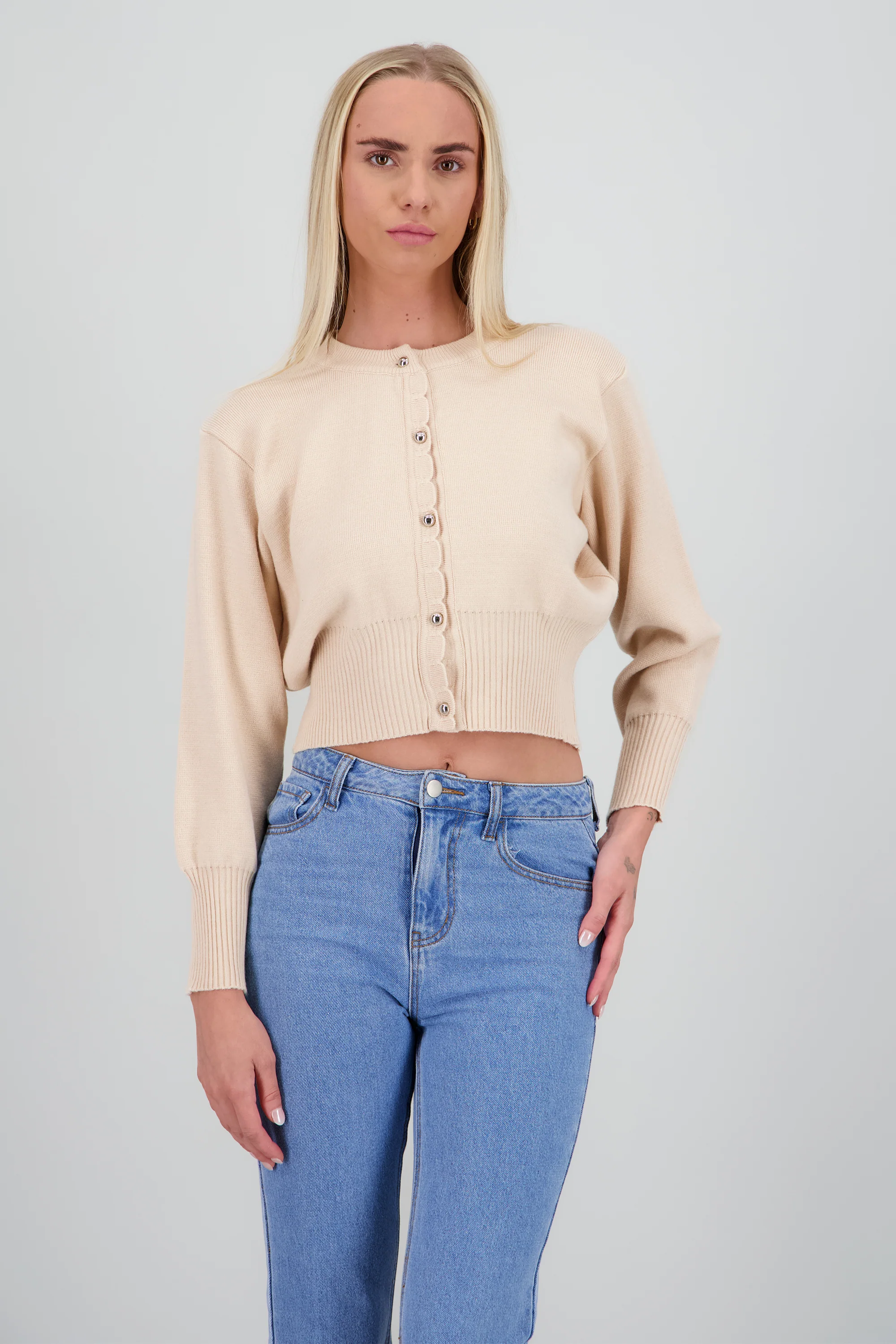 Cardigan detalle botonadura