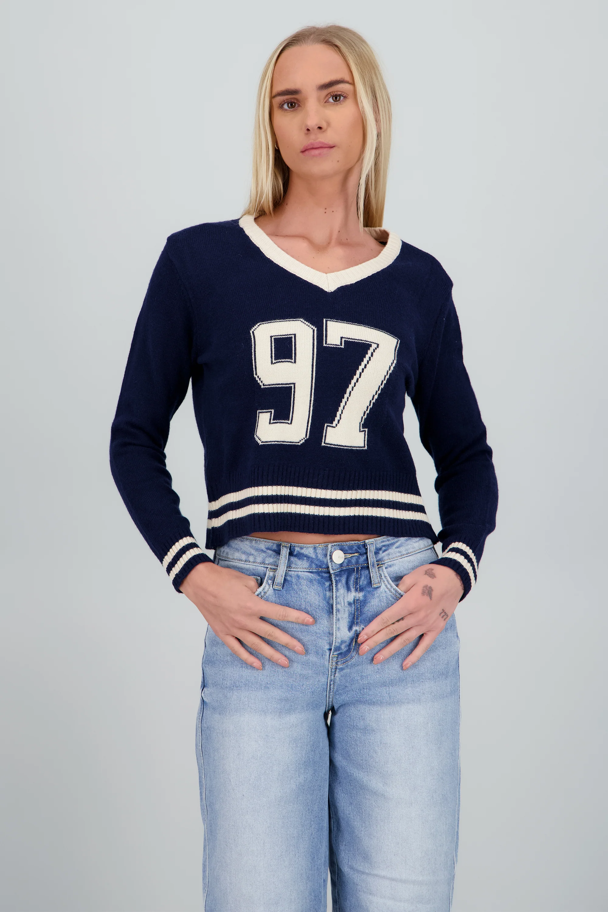 Sueter numero tejido - Image 2