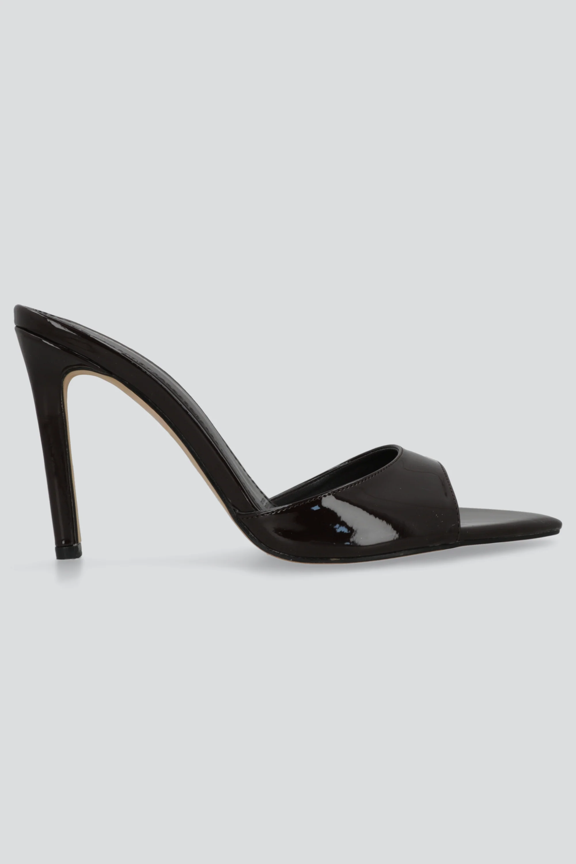 Tacon pointy peep toe