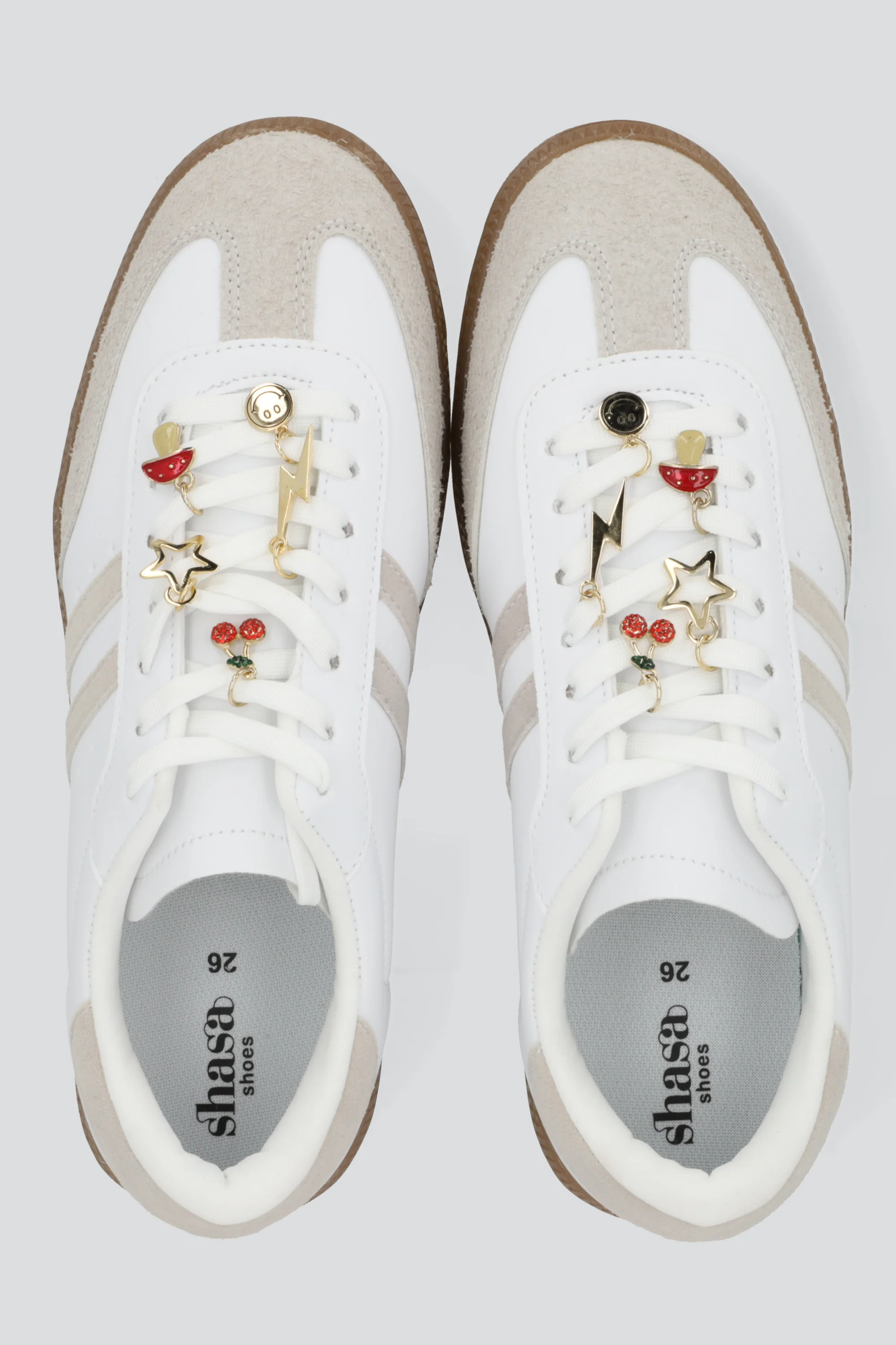 Tenis dos lineas punta durazno con charms - Image 3
