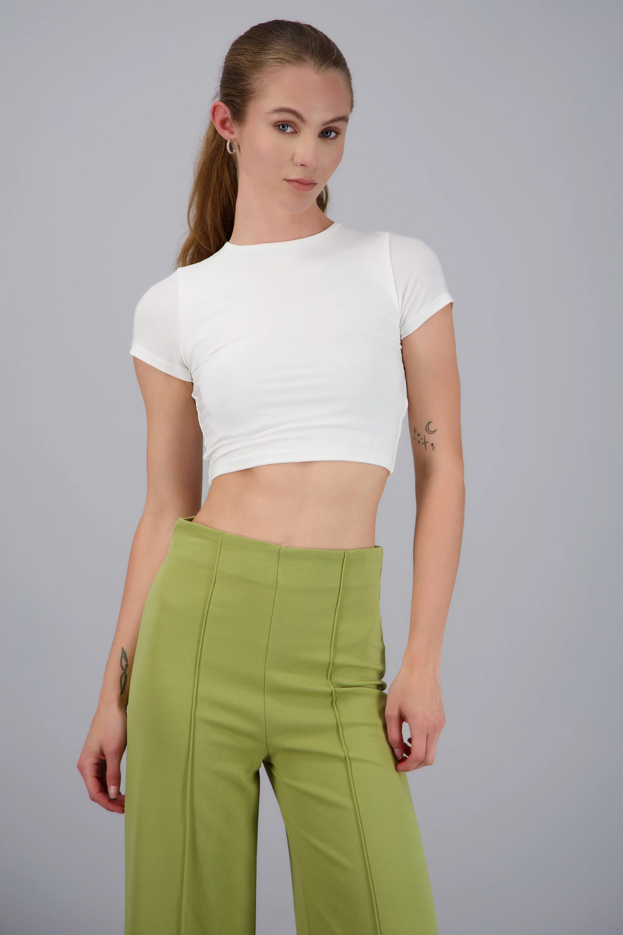 Top crop doble tela manga corta