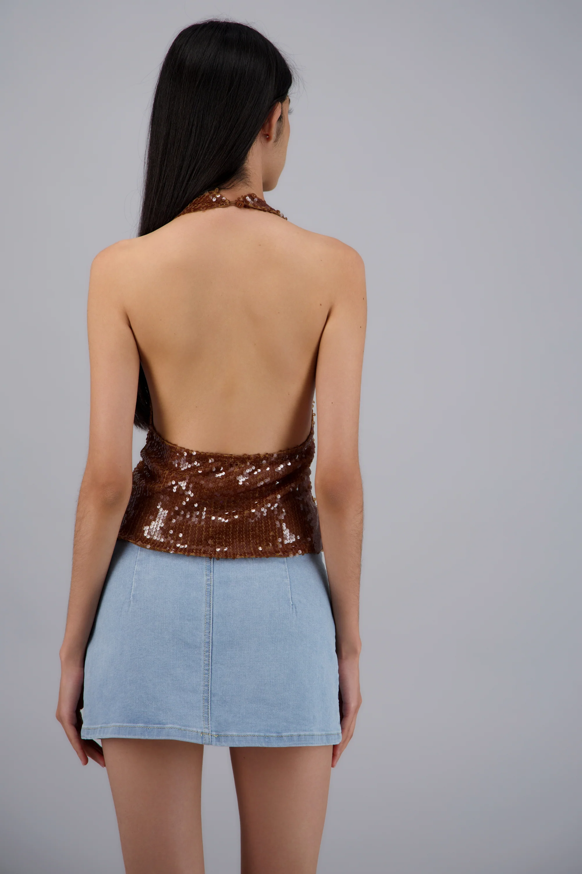 Top de lentejuela halter cuello cascada - Image 4