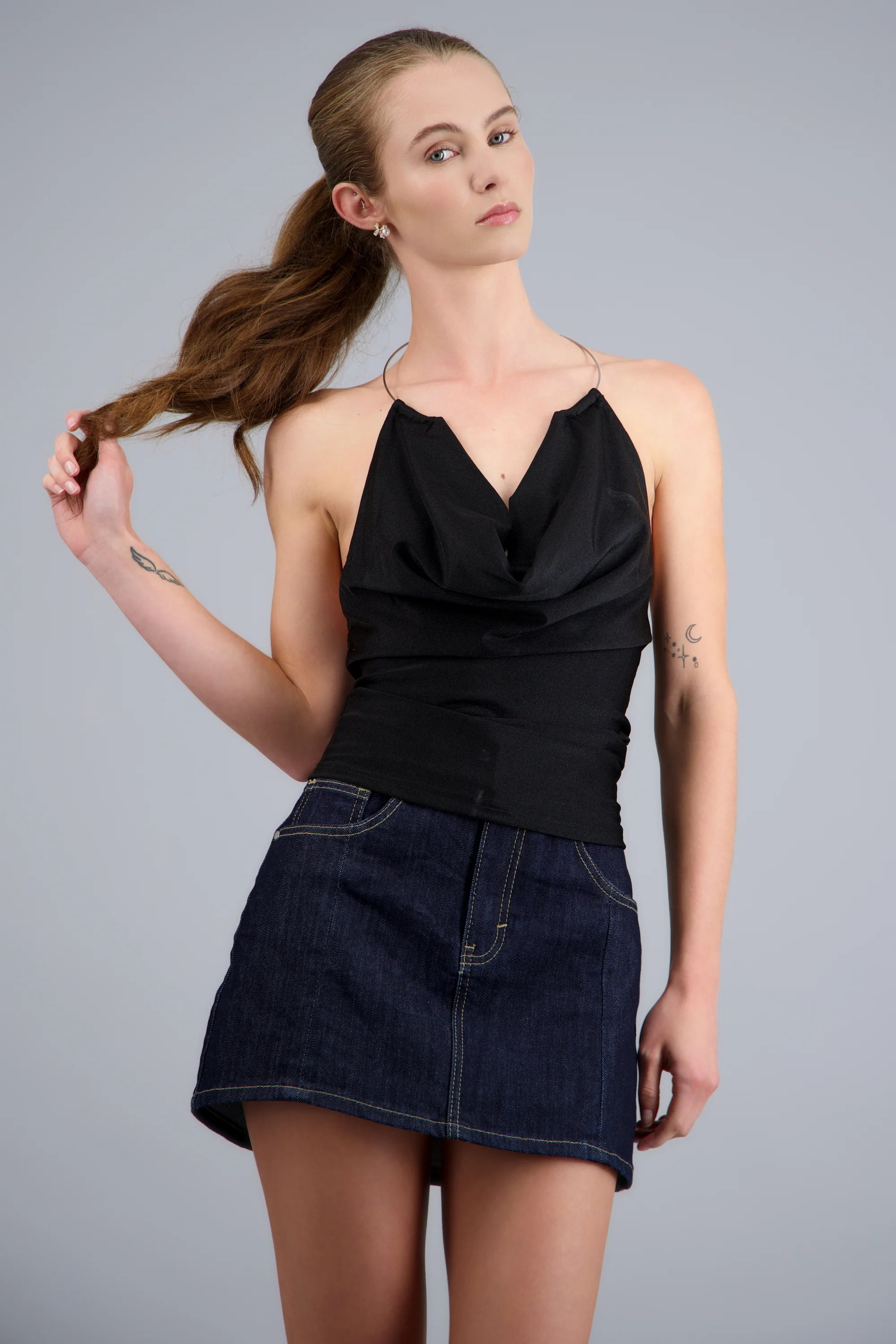 Top halter choker cuello cascada