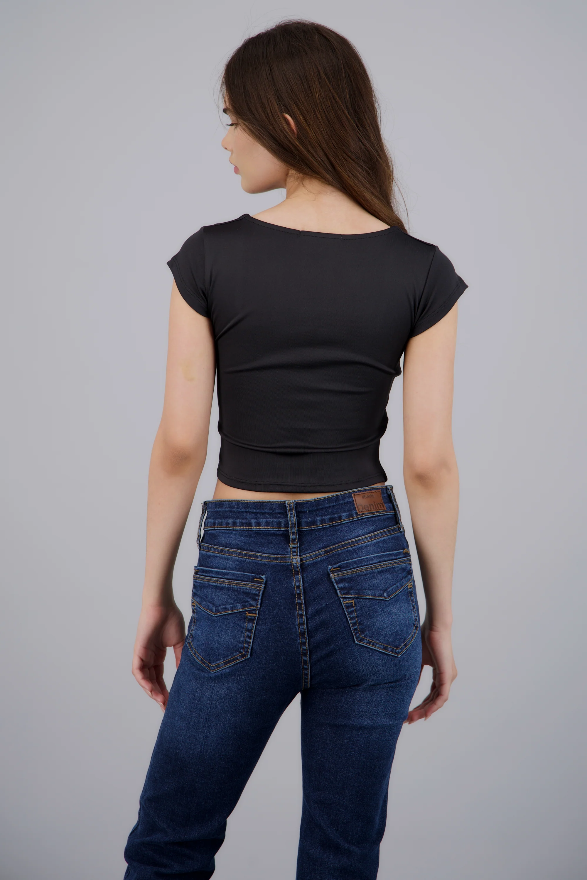TOP LISO ESCOTE CUADRADO M/C - Image 4