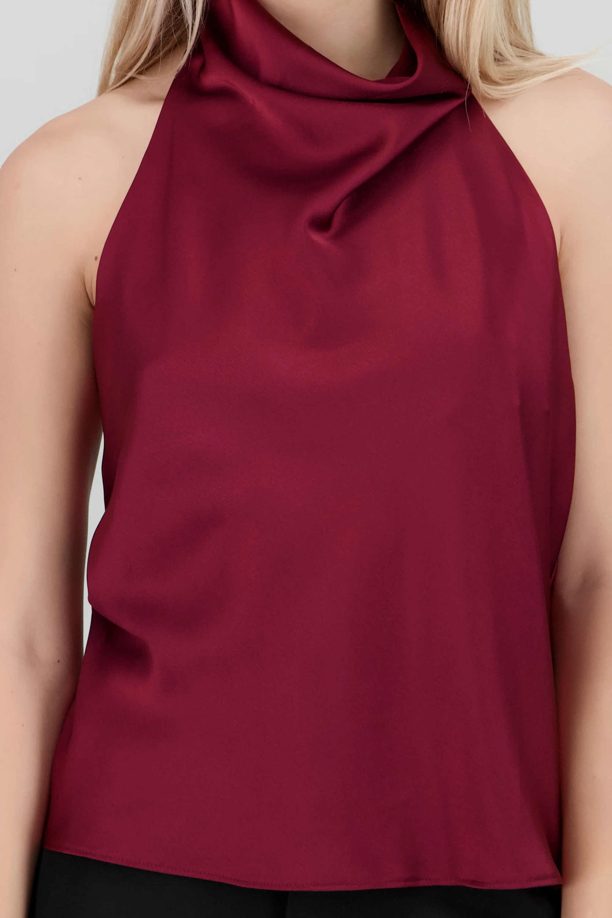 TOP SATIN CUELLO CASCADA ALTO HYPSTERS - Image 5