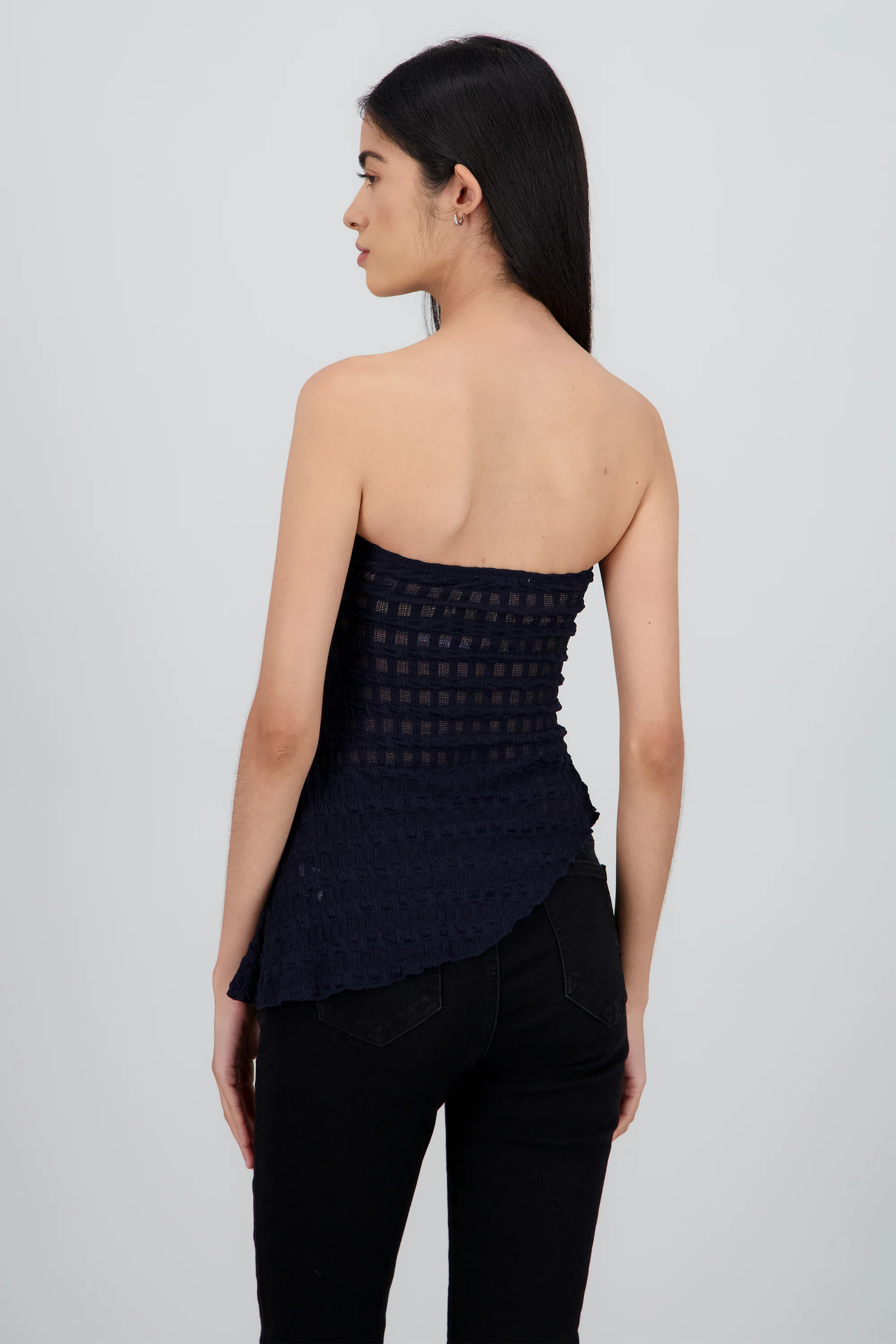 Top strapless asimetrico encaje - Image 4
