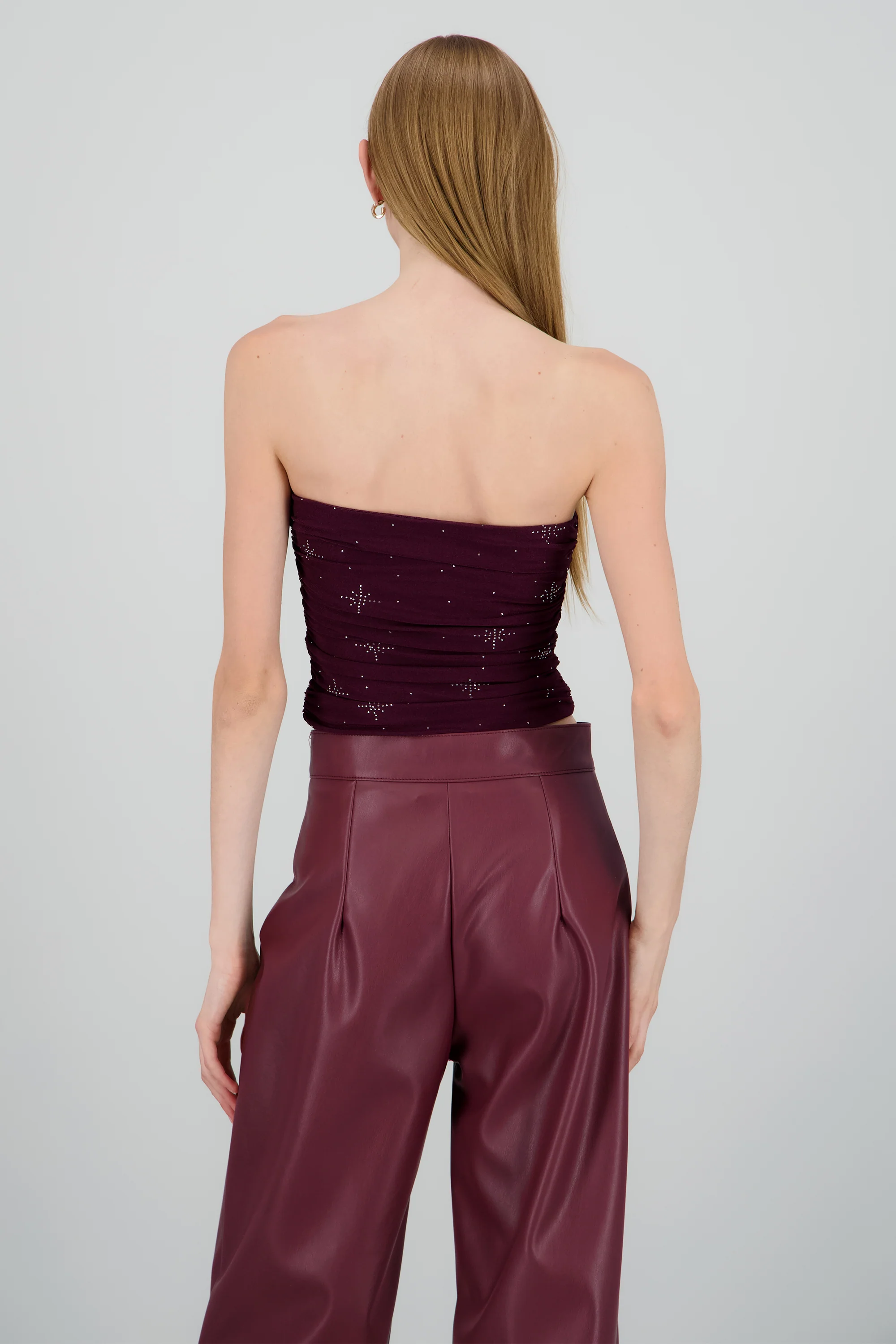 Top strapless drapeado brillo - Image 4