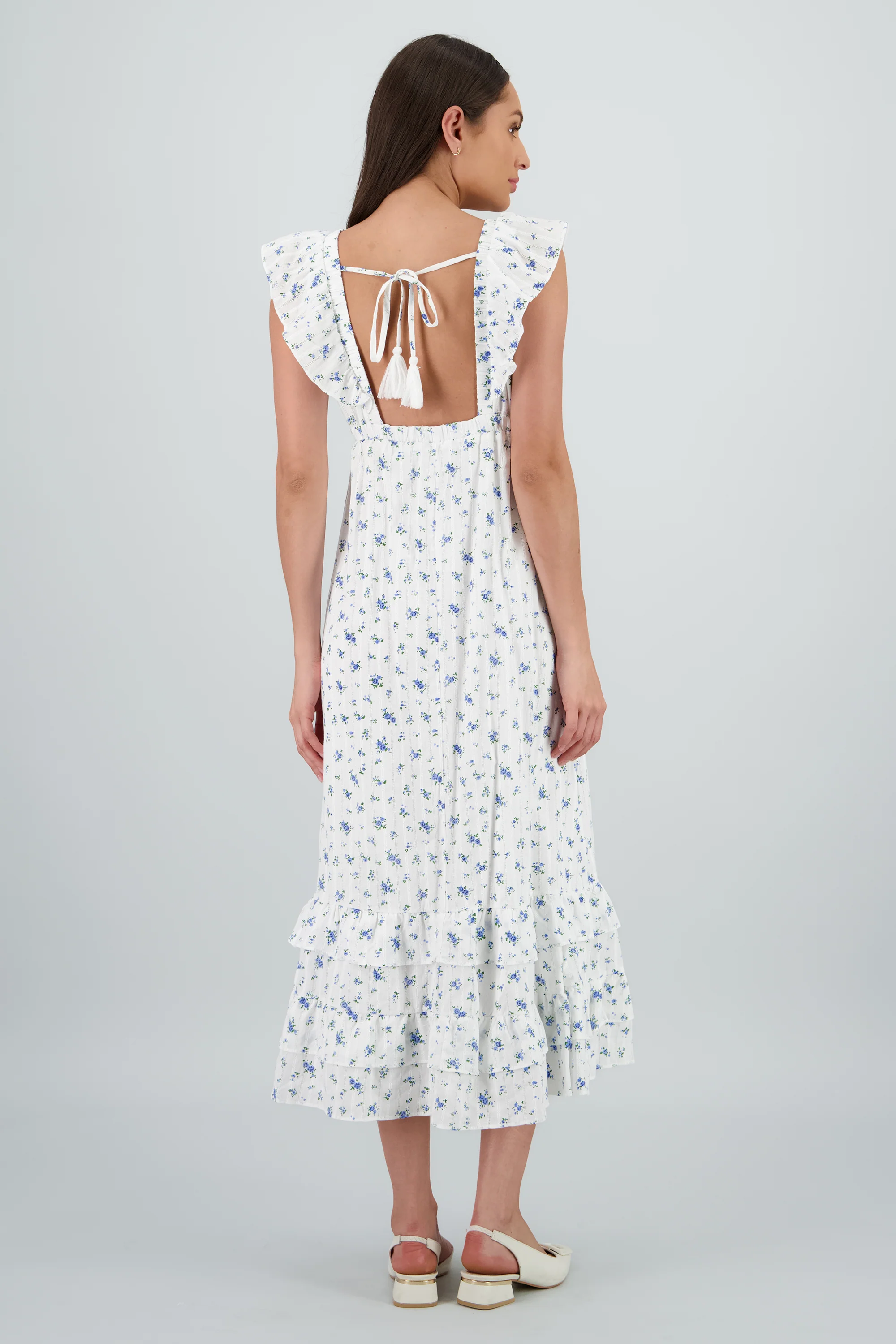 Vestido con escote de olanes de flores - Image 4
