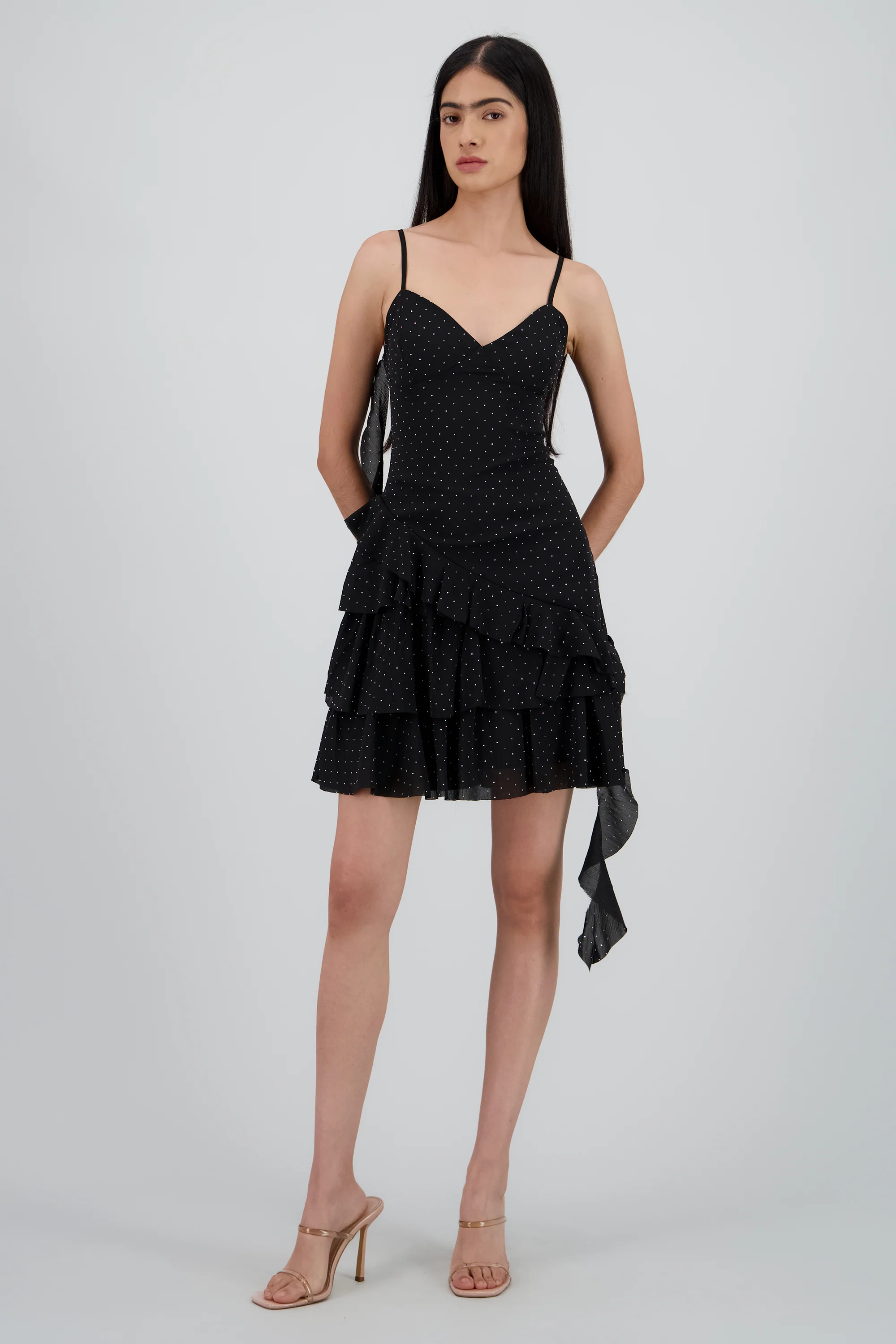 Vestido corte asimetrico con mini brillos