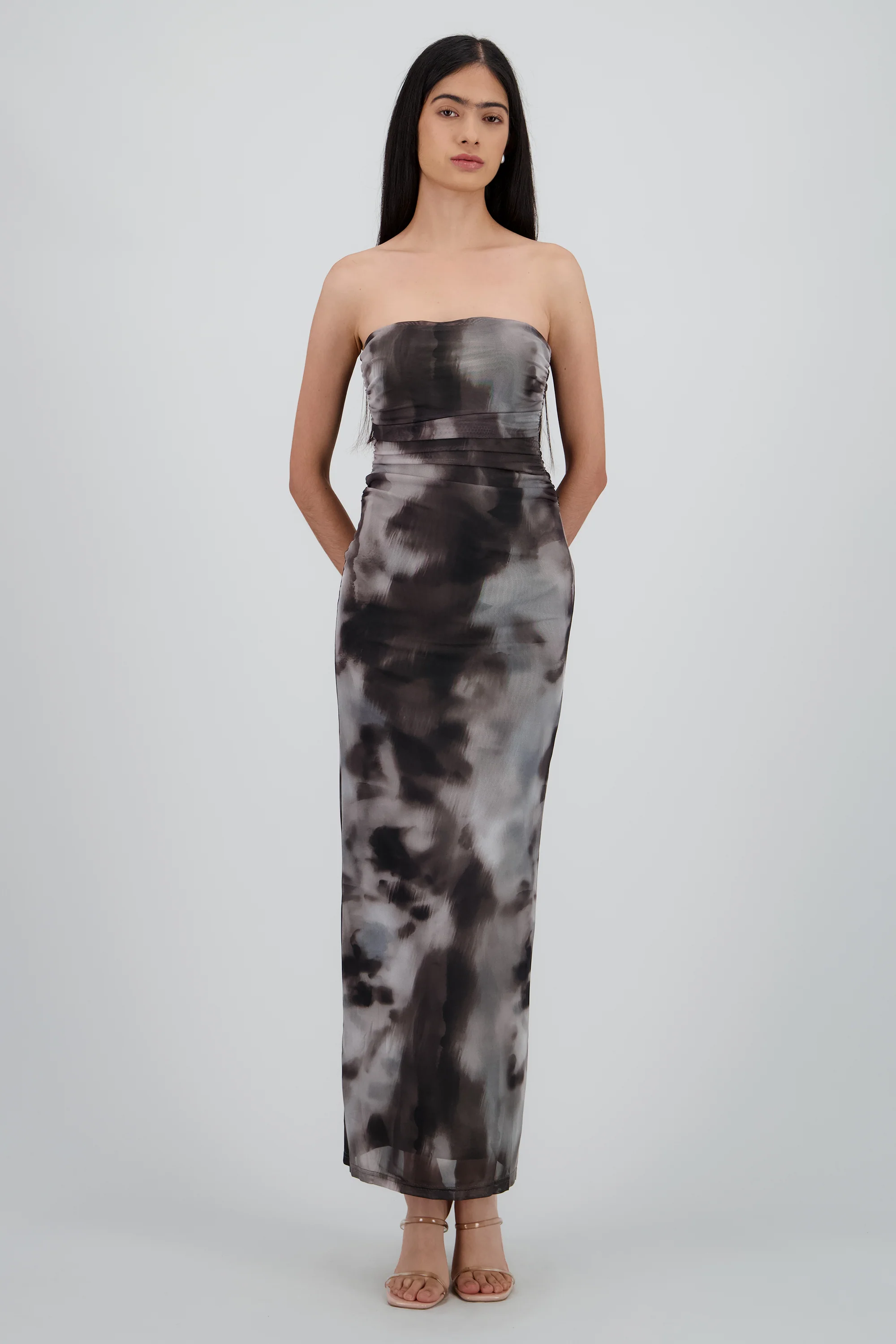 Vestido degradado de mesh strapless