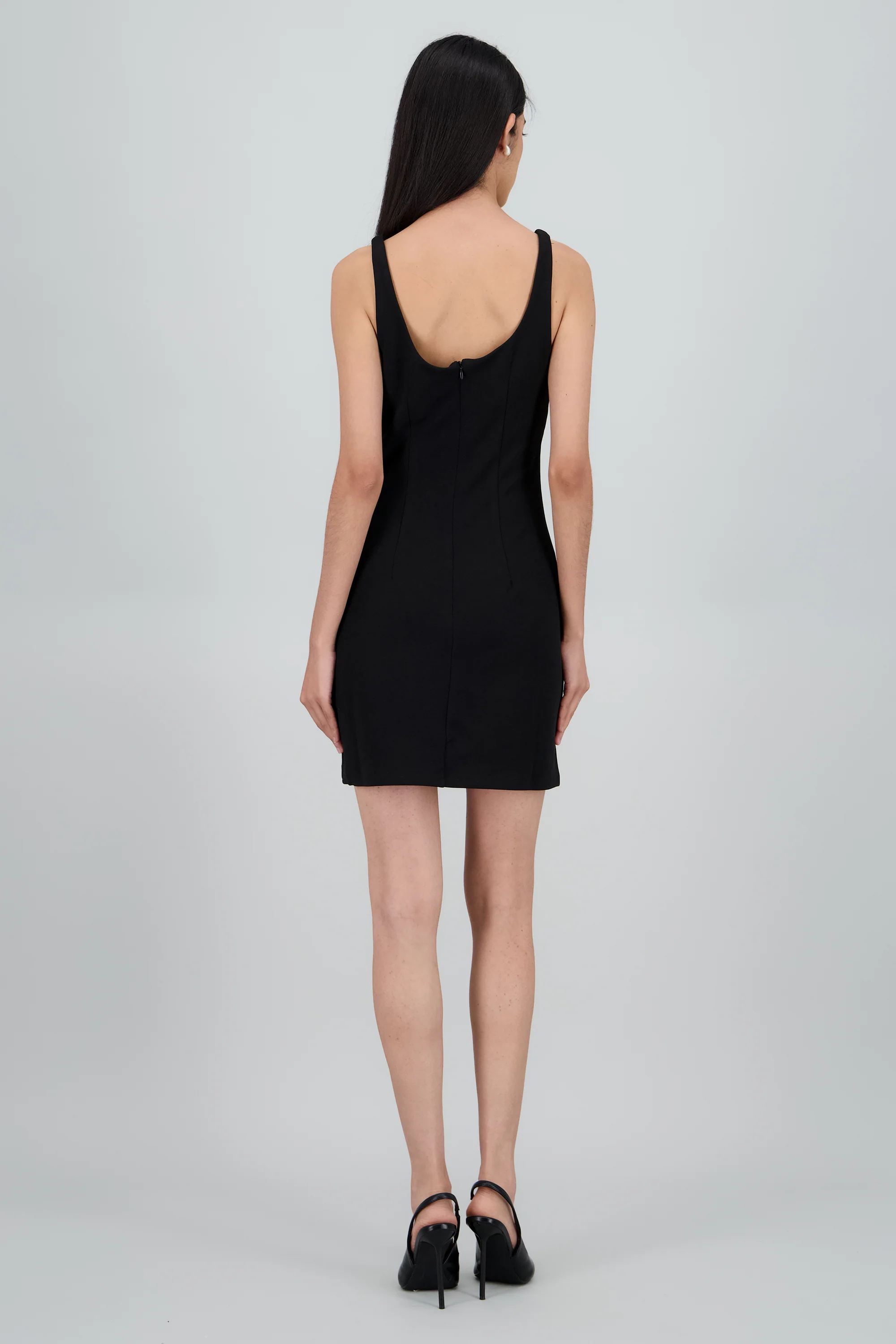 VESTIDO HALTER LISO HYPS - Image 4