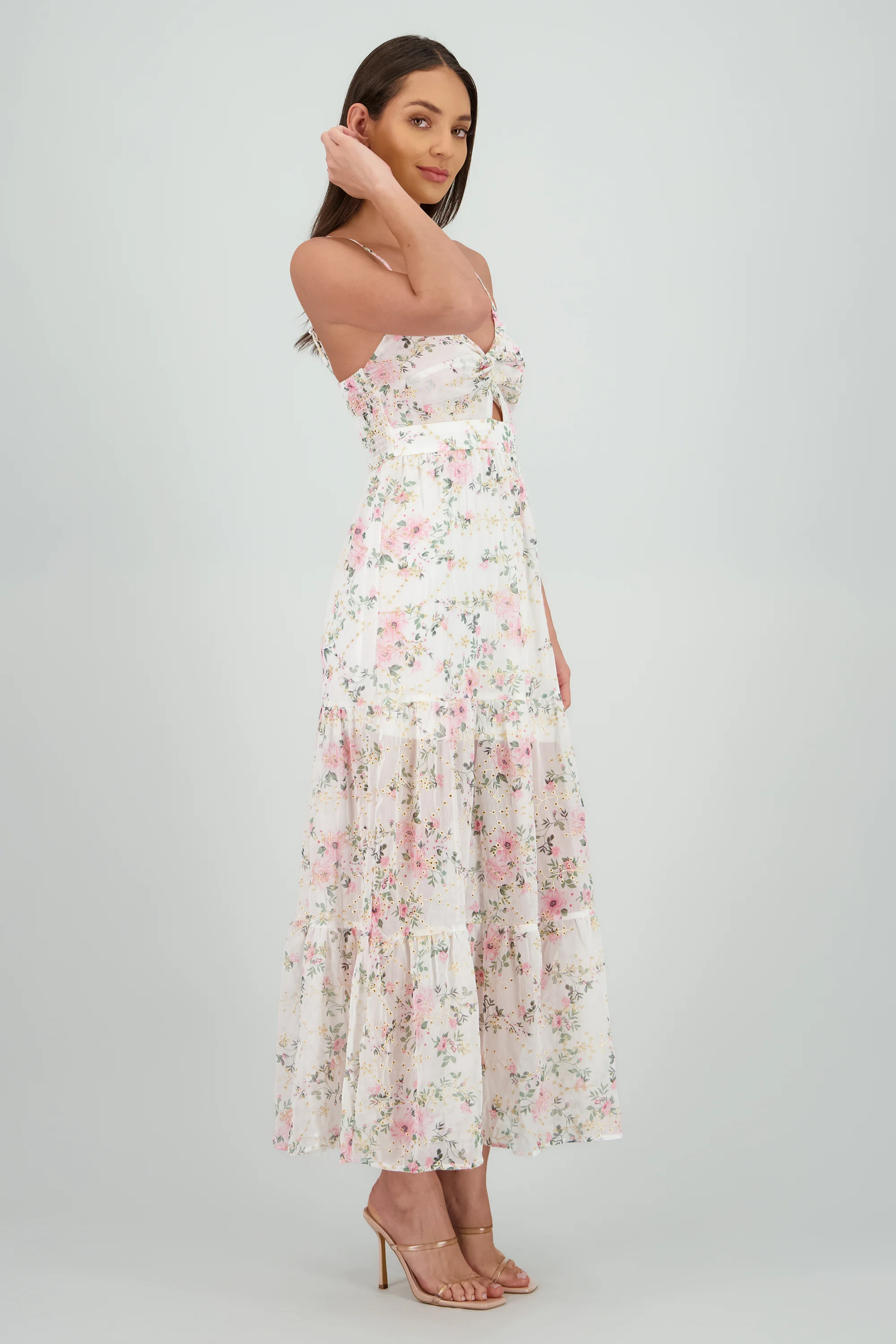 Vestido maxi con bordado y cut out - Image 3