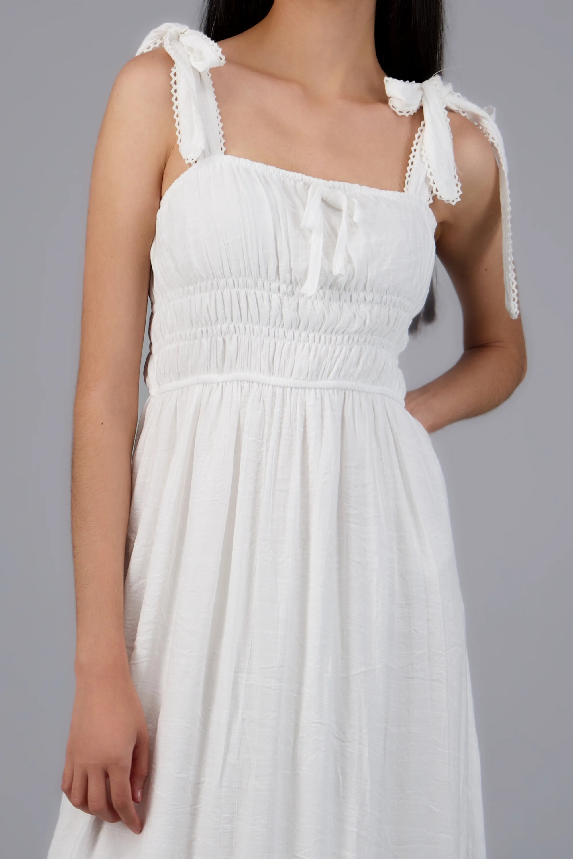 Vestido maxi liso con amarre moños - Image 5