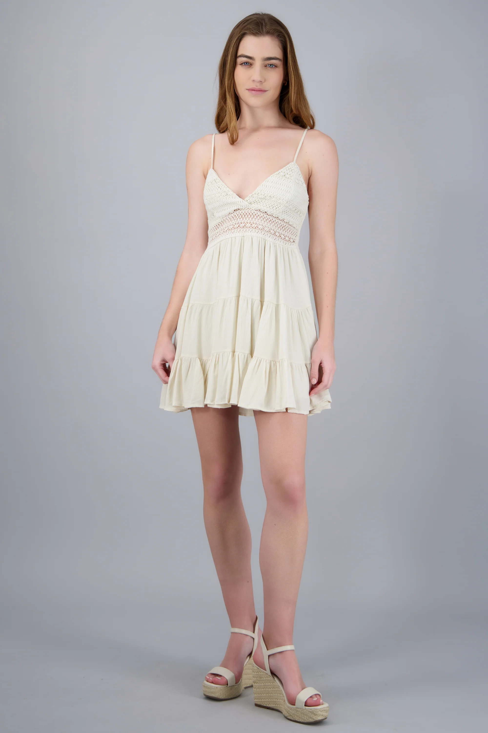 Vestido mini con crochet