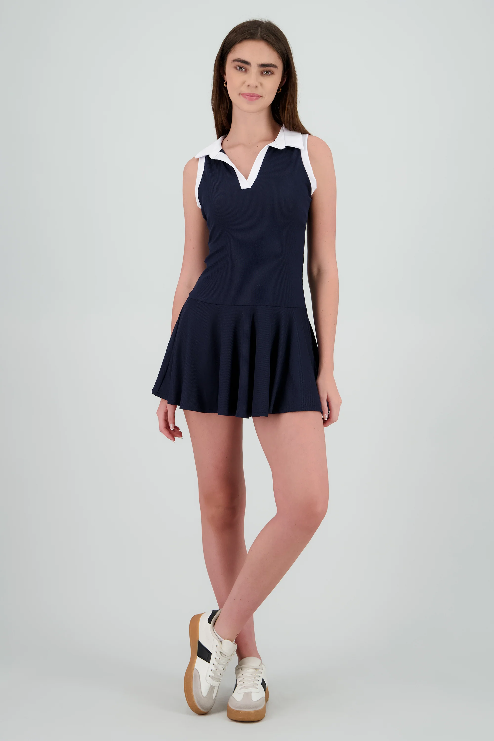 Vestido skater con polo contraste