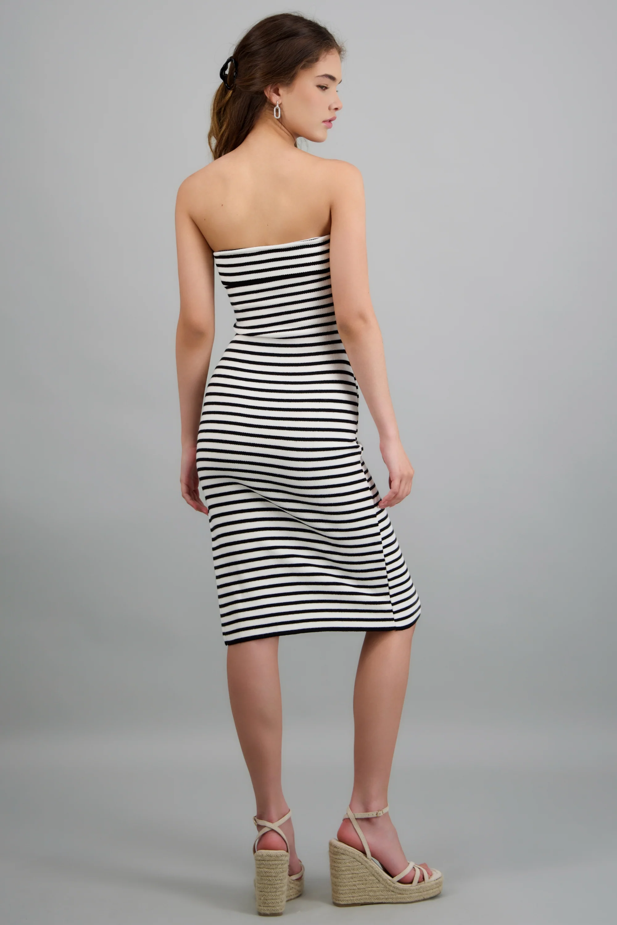 VESTIDO TEJIDO MINI DET ABERTURA KNI - Image 4