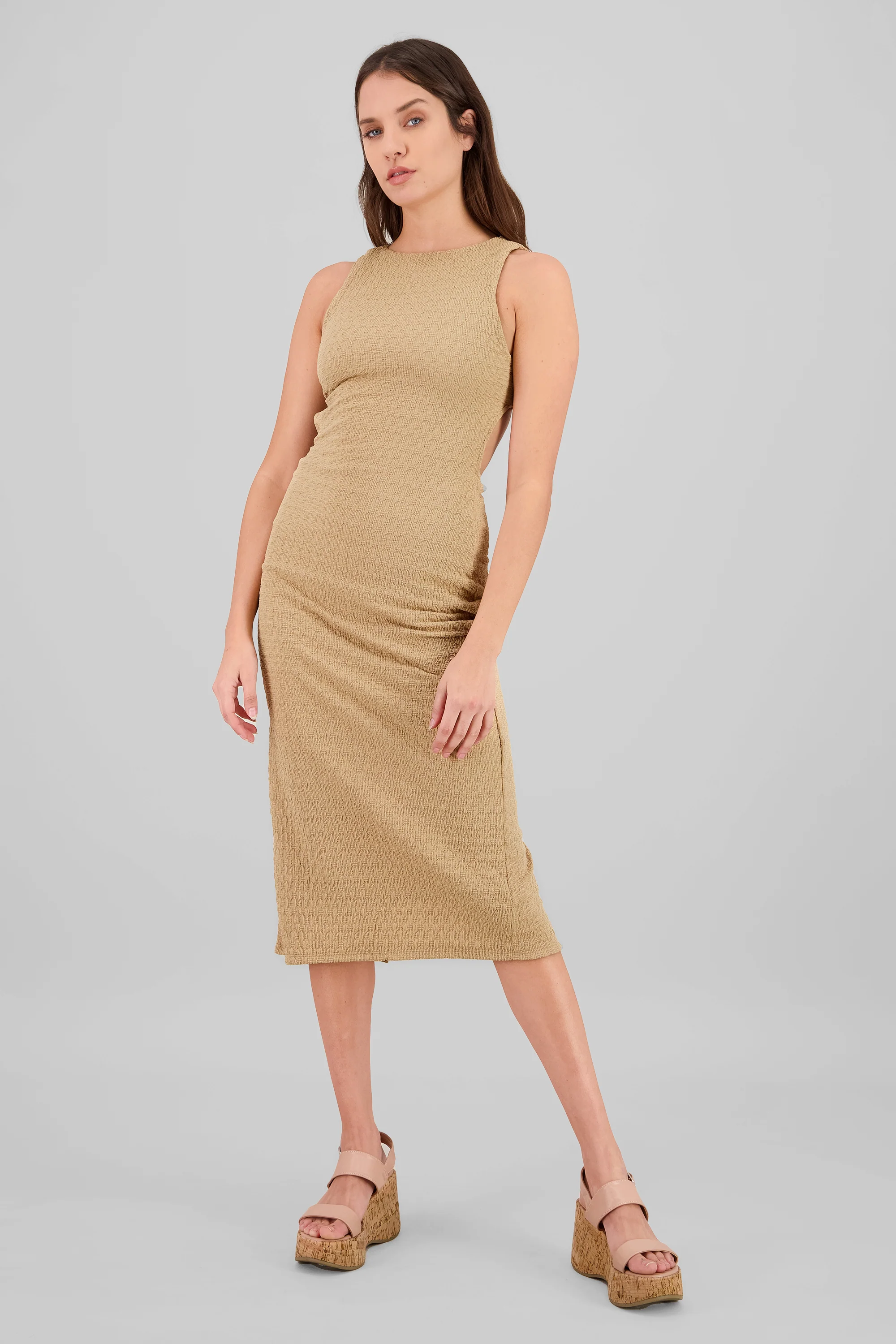 Vestido textura con detalle espalda